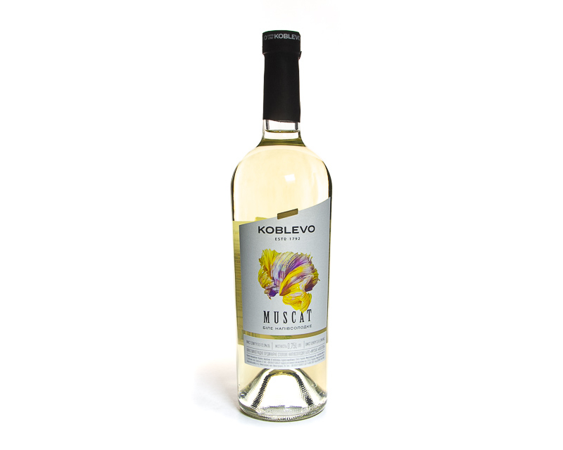 KOBLEVO MUSCAT Semi-Sweet White Wine