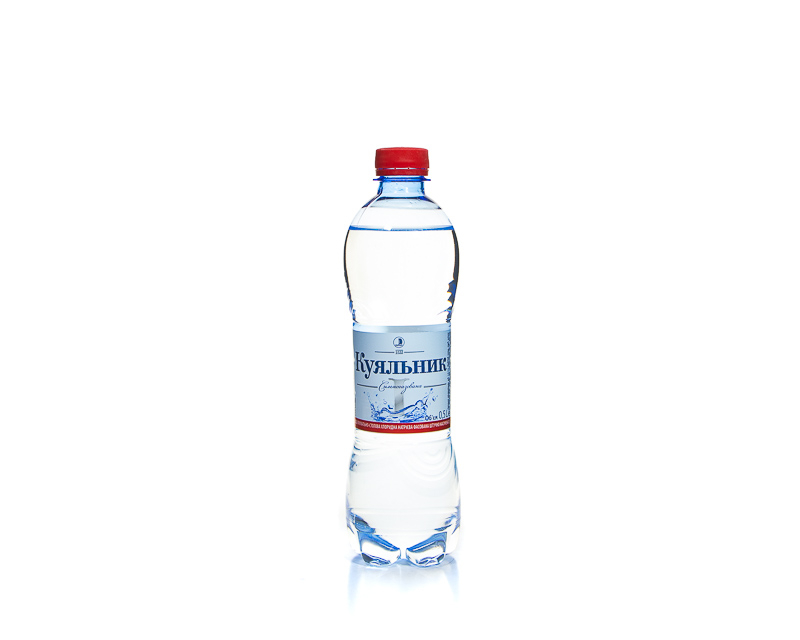 مياه الشرب المعدنية الطبيعية الطبية 
