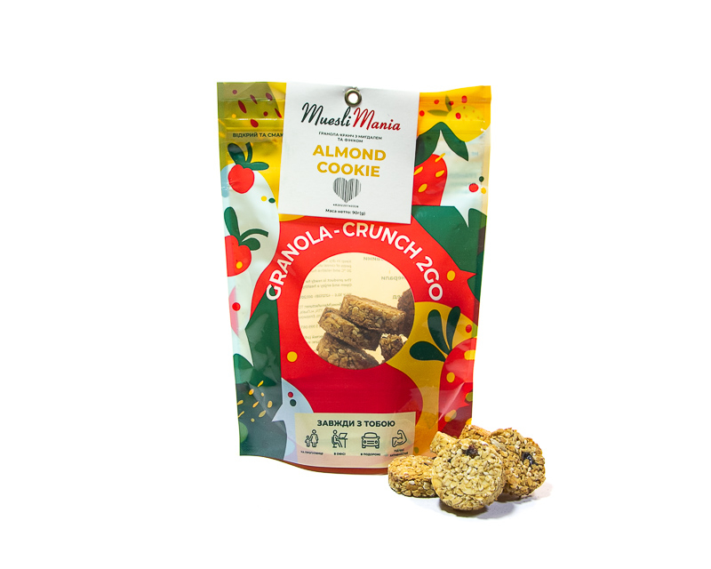 Granola-Crunch mit Mandeln und Datteln 