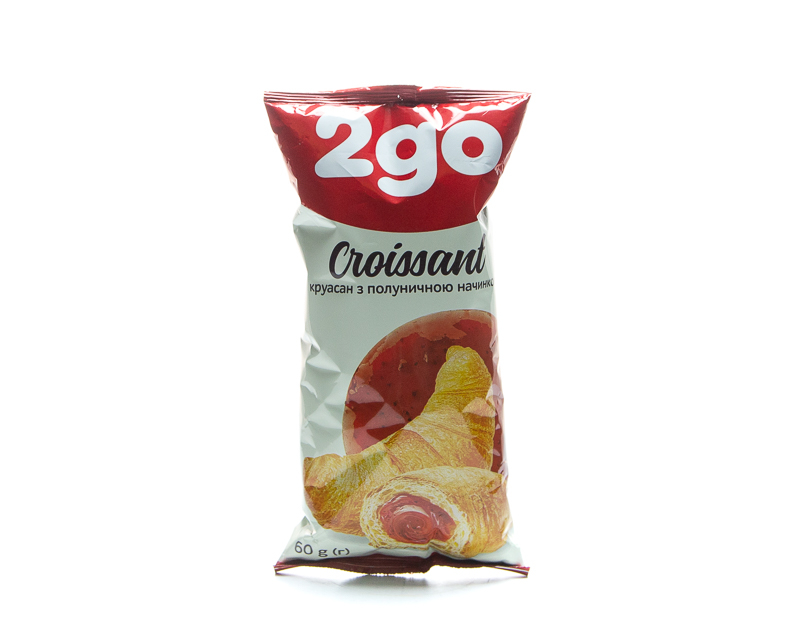 2go Croissant with strawberry filling