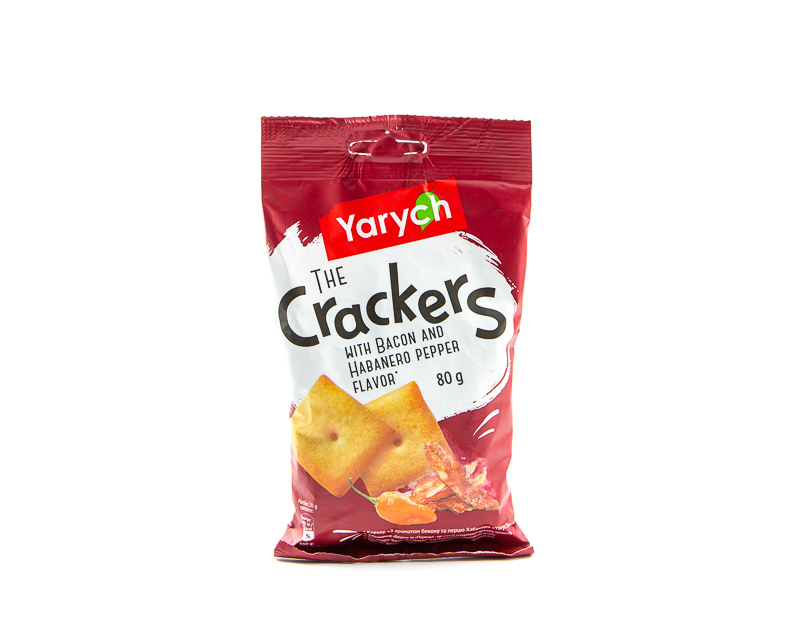 Cracker with bacon and Habanero pepper flavor “Yarych”
