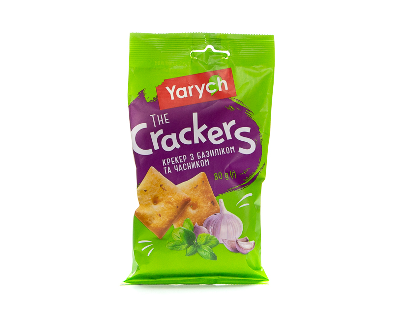 Cracker with basil and garlic 